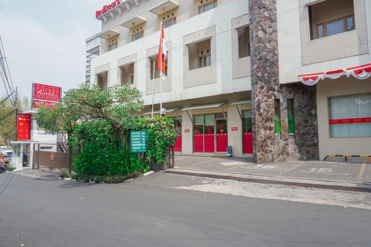 Residences By Reddoorz Near Maranatha University باندونج المظهر الخارجي الصورة